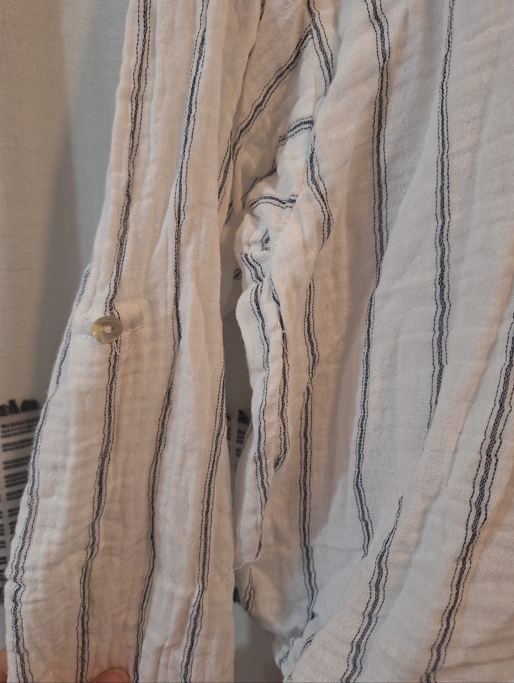Light Striped Cropped Button-Front Women's Top - Picture 2 of 4